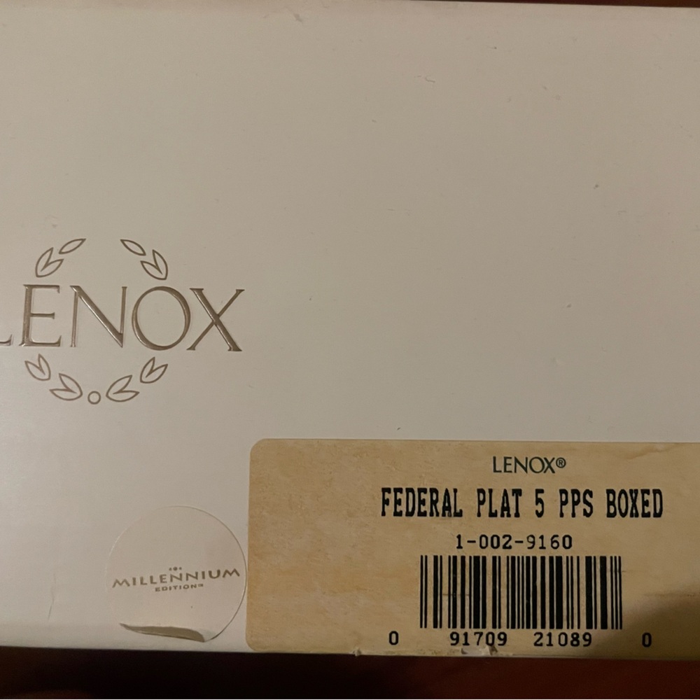 Brand new never used. Lenox federal platinum set - Picture 2 of 6